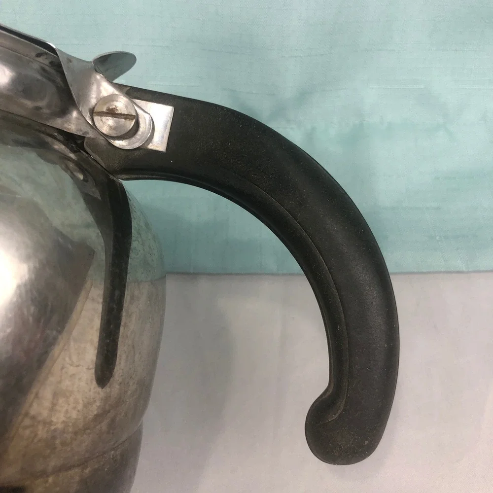 VTG Stainless Steel Chicago NICRO Coffee Pot Model 500 Round MCM Bakelite Handle